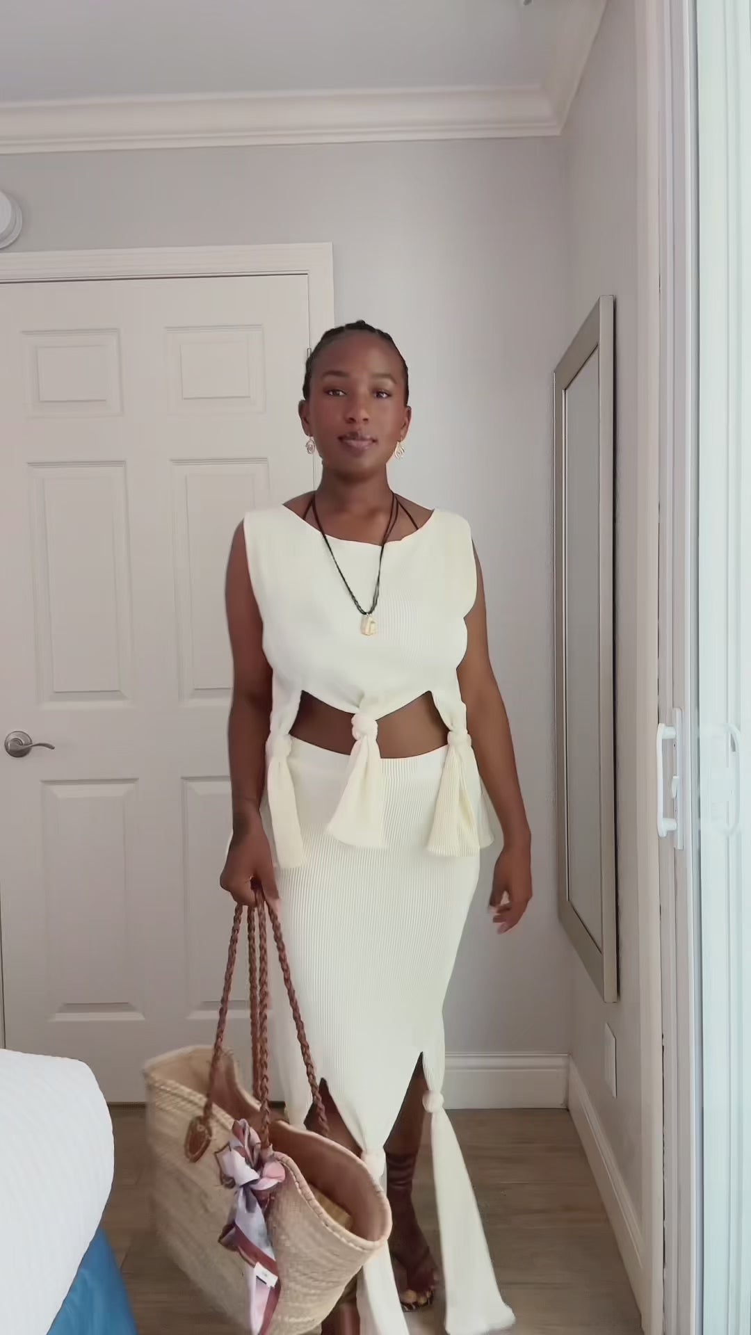 Robin Skirt / Ivory – Keenya Weston